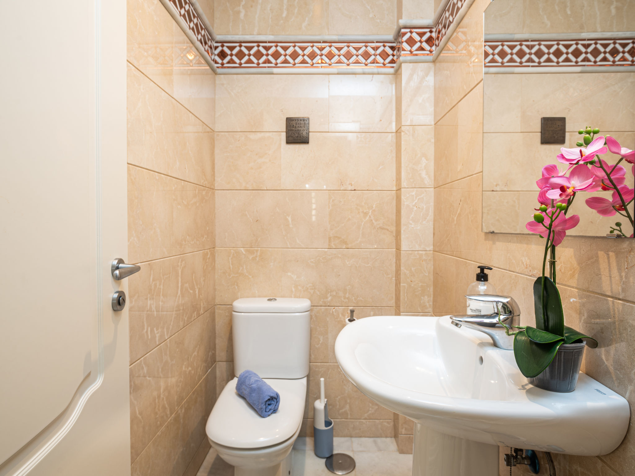 Photo of Fuente Aloha