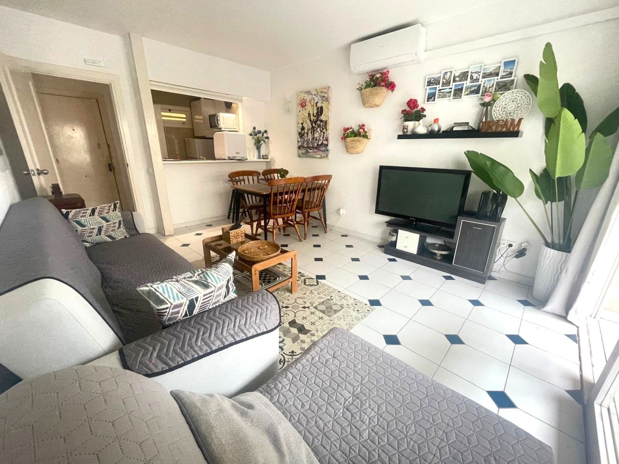 Touristenapartment im Zentrum von Marbella, ganz in der Nähe des Strandes und d-Inside