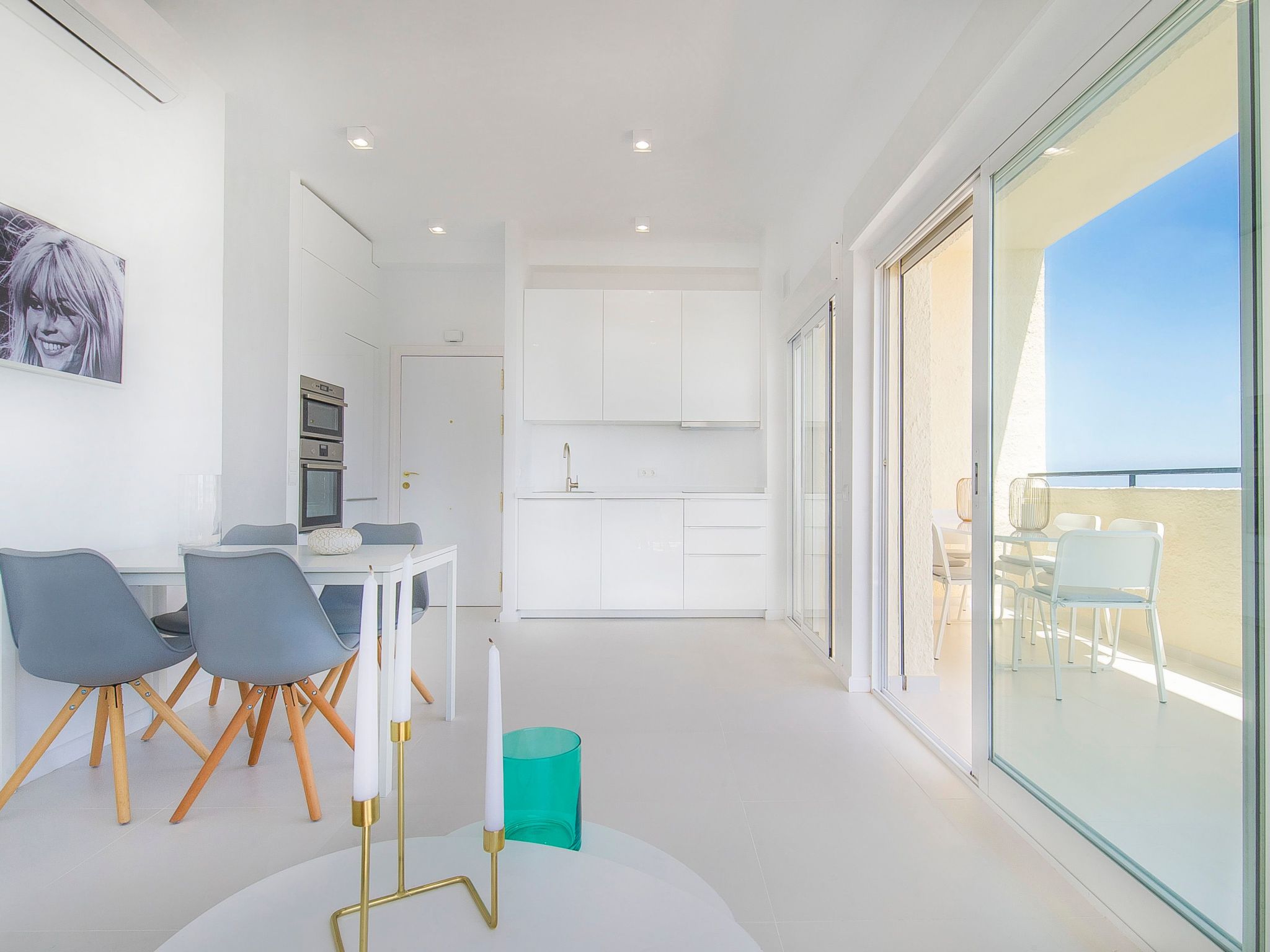 Schöne Ferienwohnung mit tollem Ausblick-Dedans