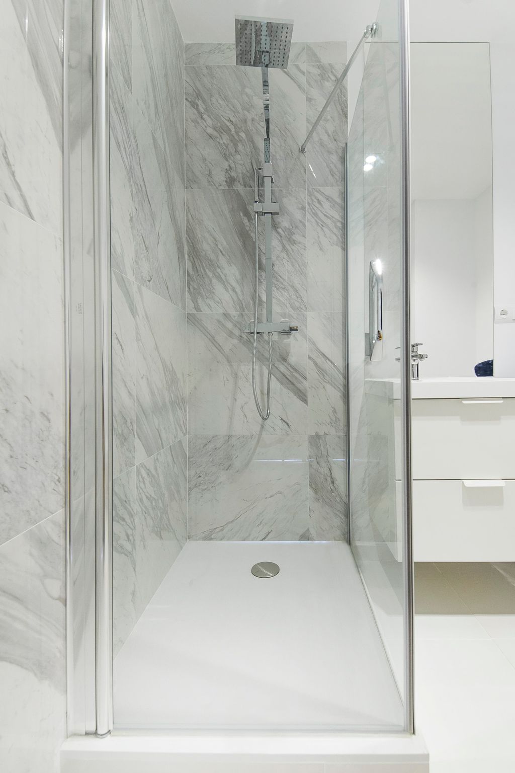 Schöne Ferienwohnung mit tollem Ausblick-Dedans