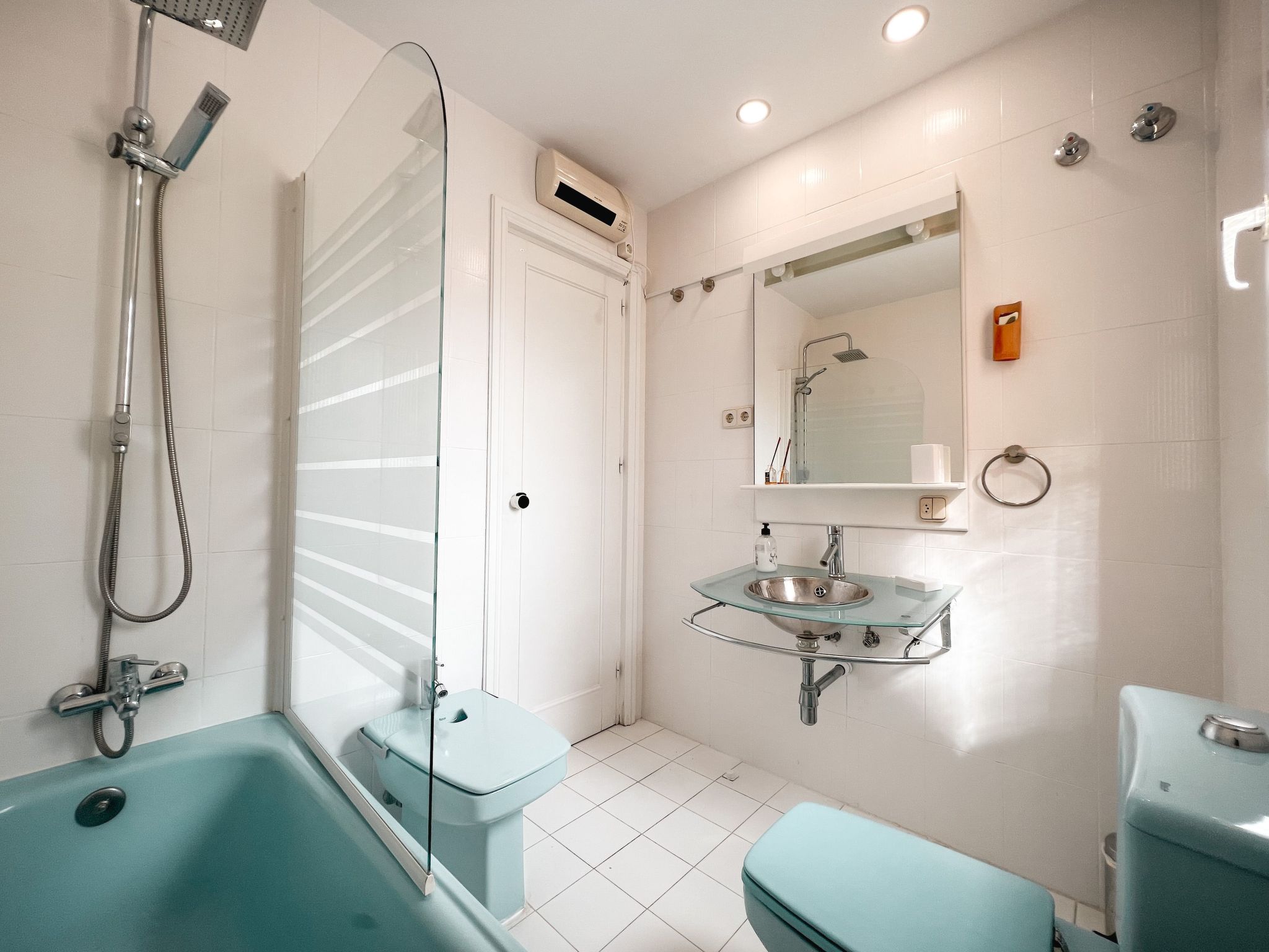 Schöne Villa, großer Pool und Garten