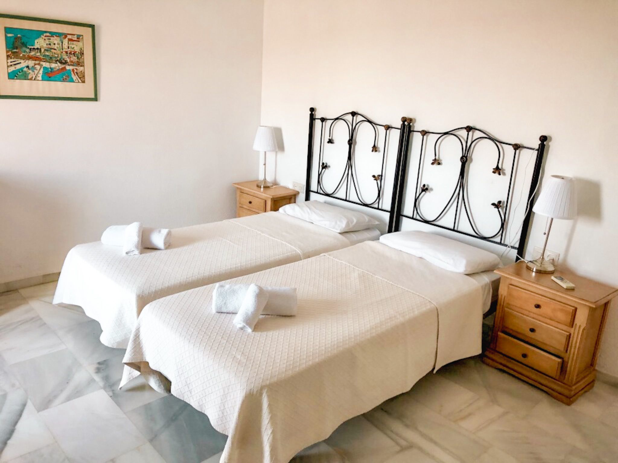 Schöne 4BDR-Villa mit fantastischer Aussicht-Inside