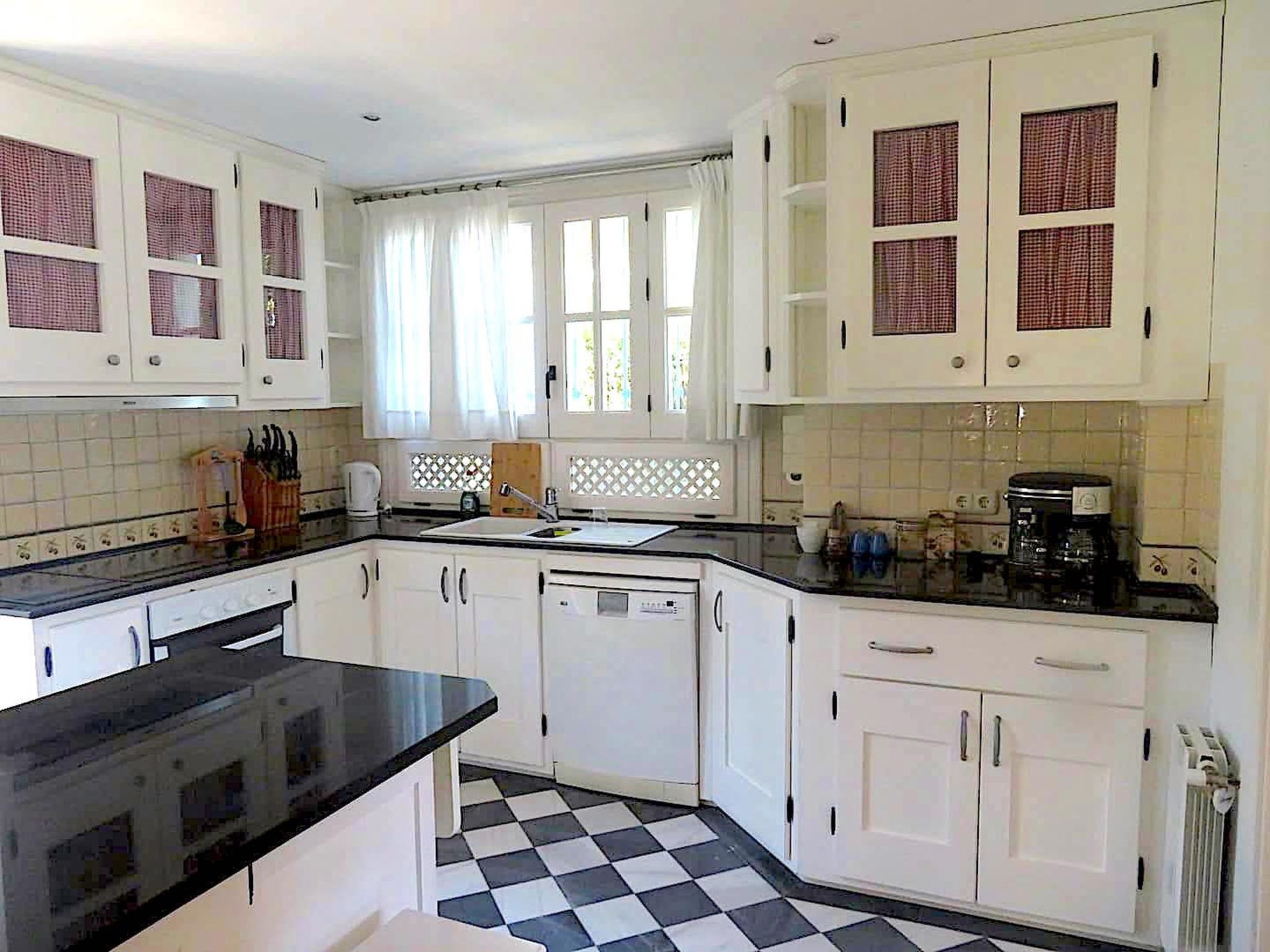 4BDR Villa Palm Villa in der Nähe von Puerto Banus-Image-tags.info