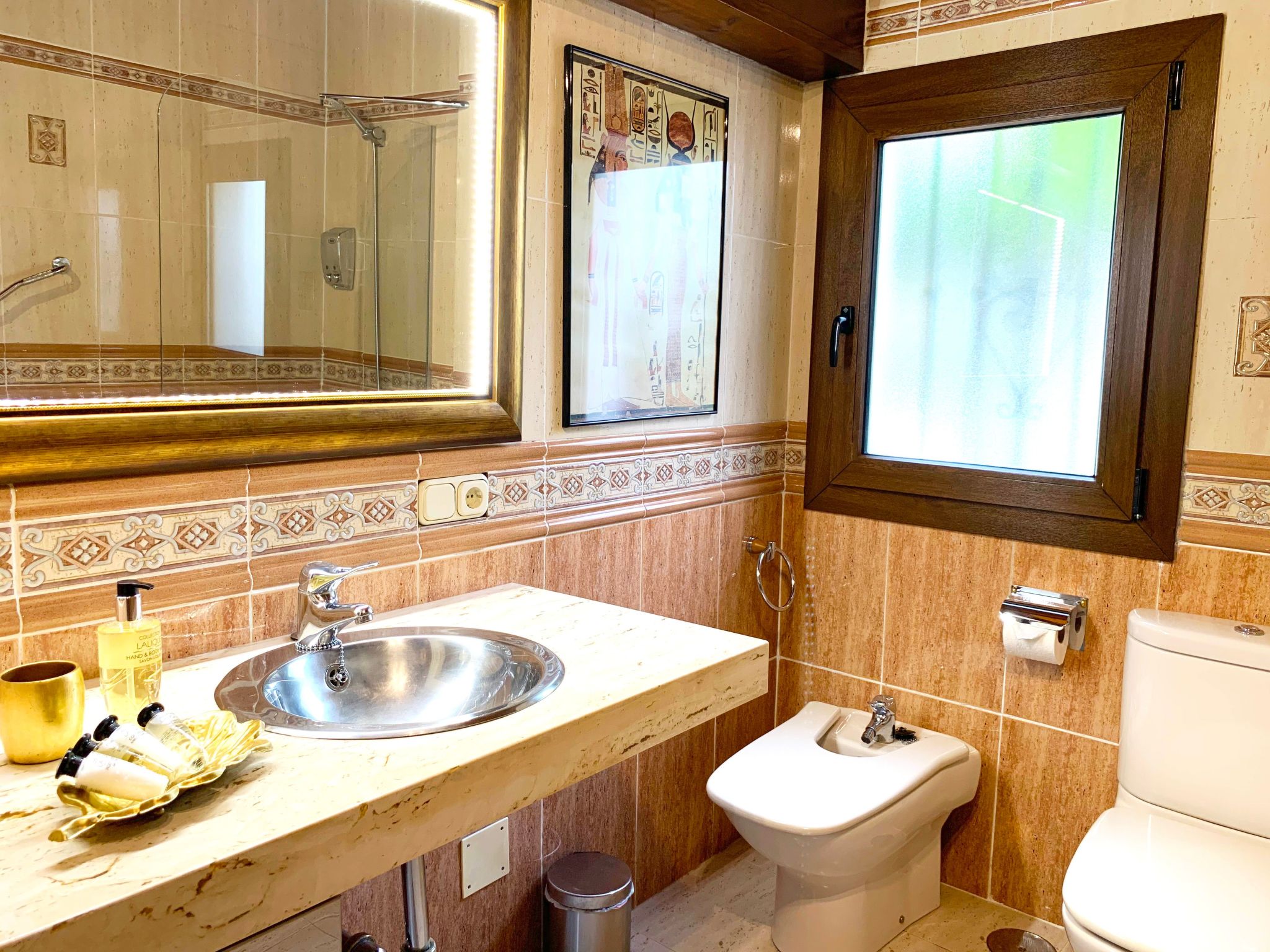 Photo of In der Nähe des Strandes, beheiztes Schwimmbad, Spielraum, Spielzimmer, etc