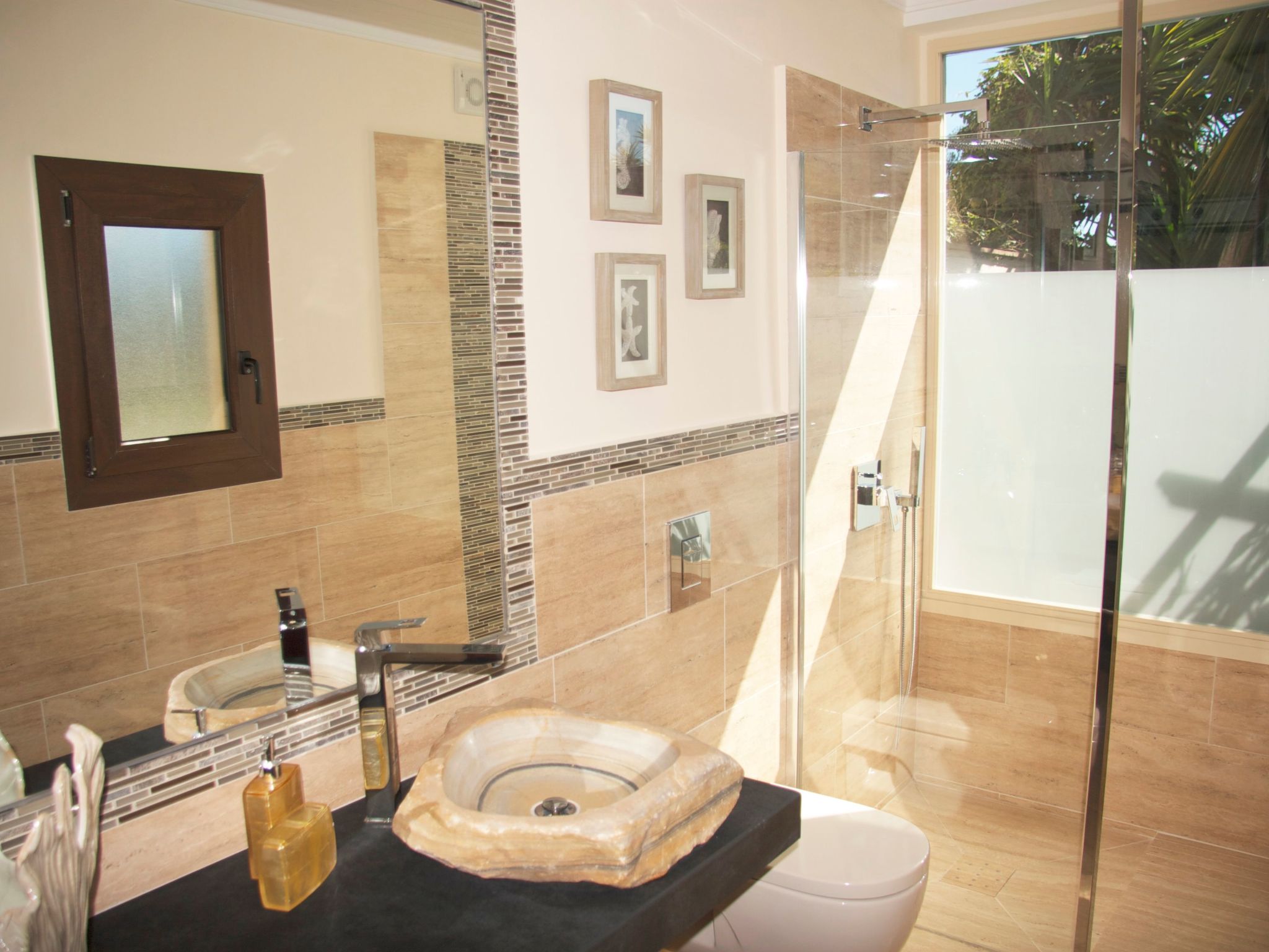 Photo of In der Nähe des Strandes, beheiztes Schwimmbad, Spielraum, Spielzimmer, etc