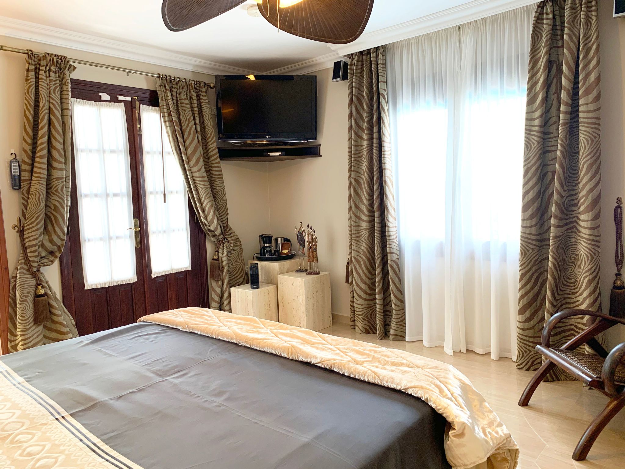 Photo of In der Nähe des Strandes, beheiztes Schwimmbad, Spielraum, Spielzimmer, etc