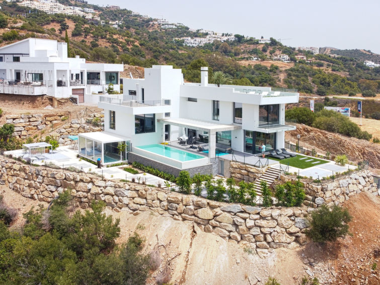 Privézwembad en luxe in Villa Tomillo, Marbella in Marbella