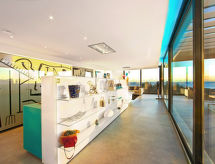 Exclusieve designvilla met privé-spa, binnenzwembad en panoramisch zeezicht in Marbella - thumbnail 5
