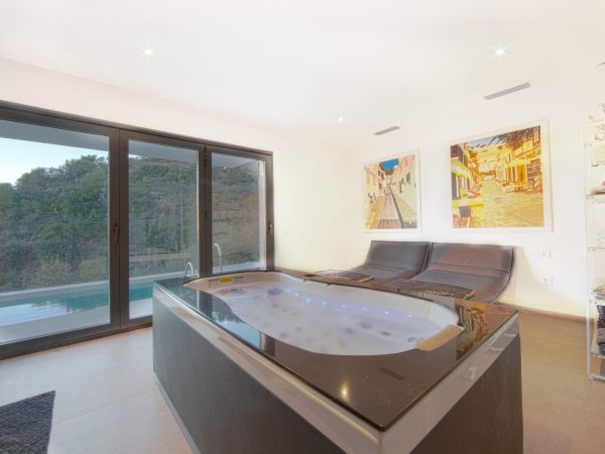 Photo of Luxury Villa Tomillo