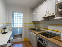 Luxe appartement op loopafstand van strand Elviria, Marbella - thumbnail 5