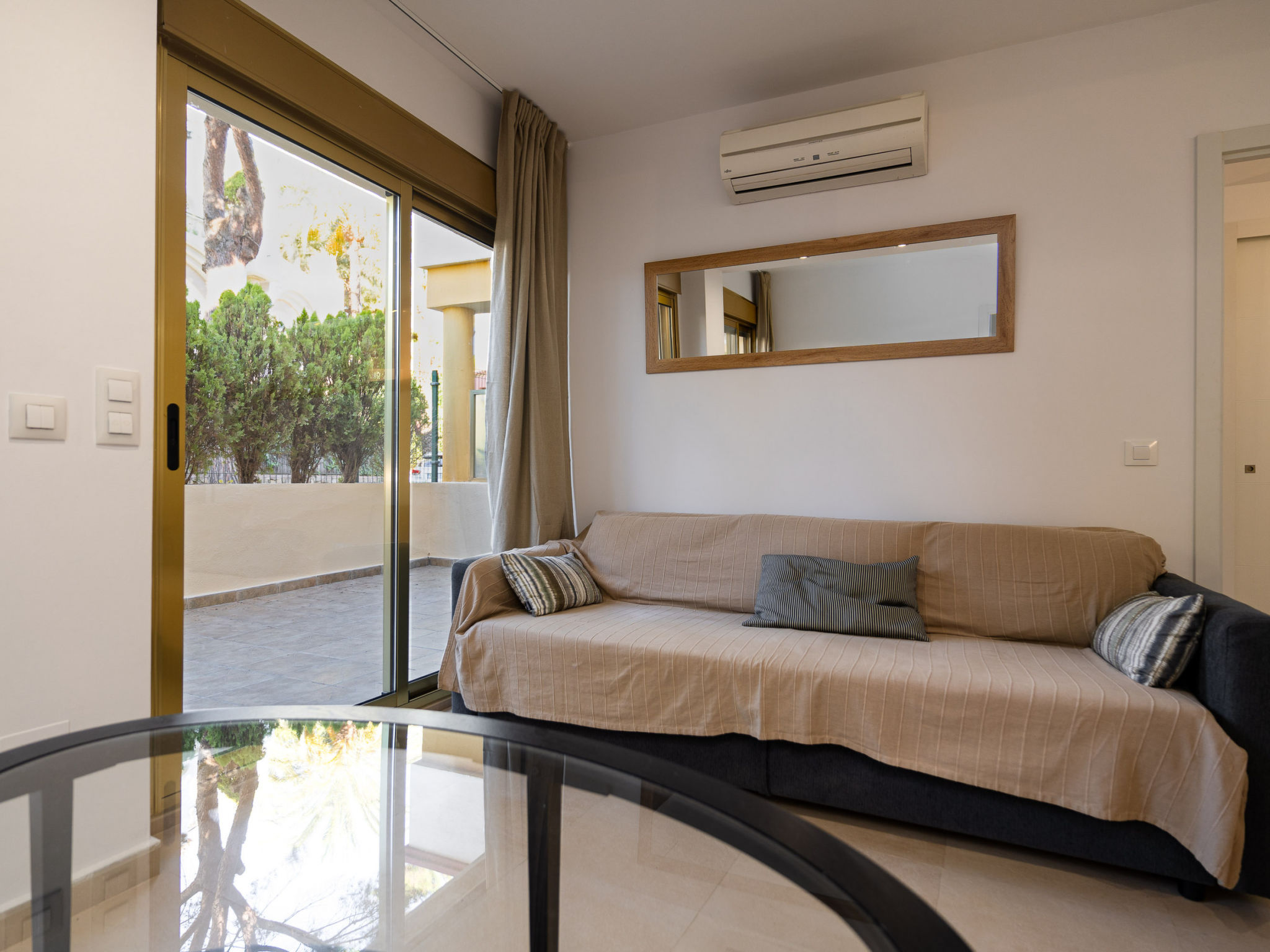 Photo of Beachside groundfloor apartment- Elviria 101, Roma
