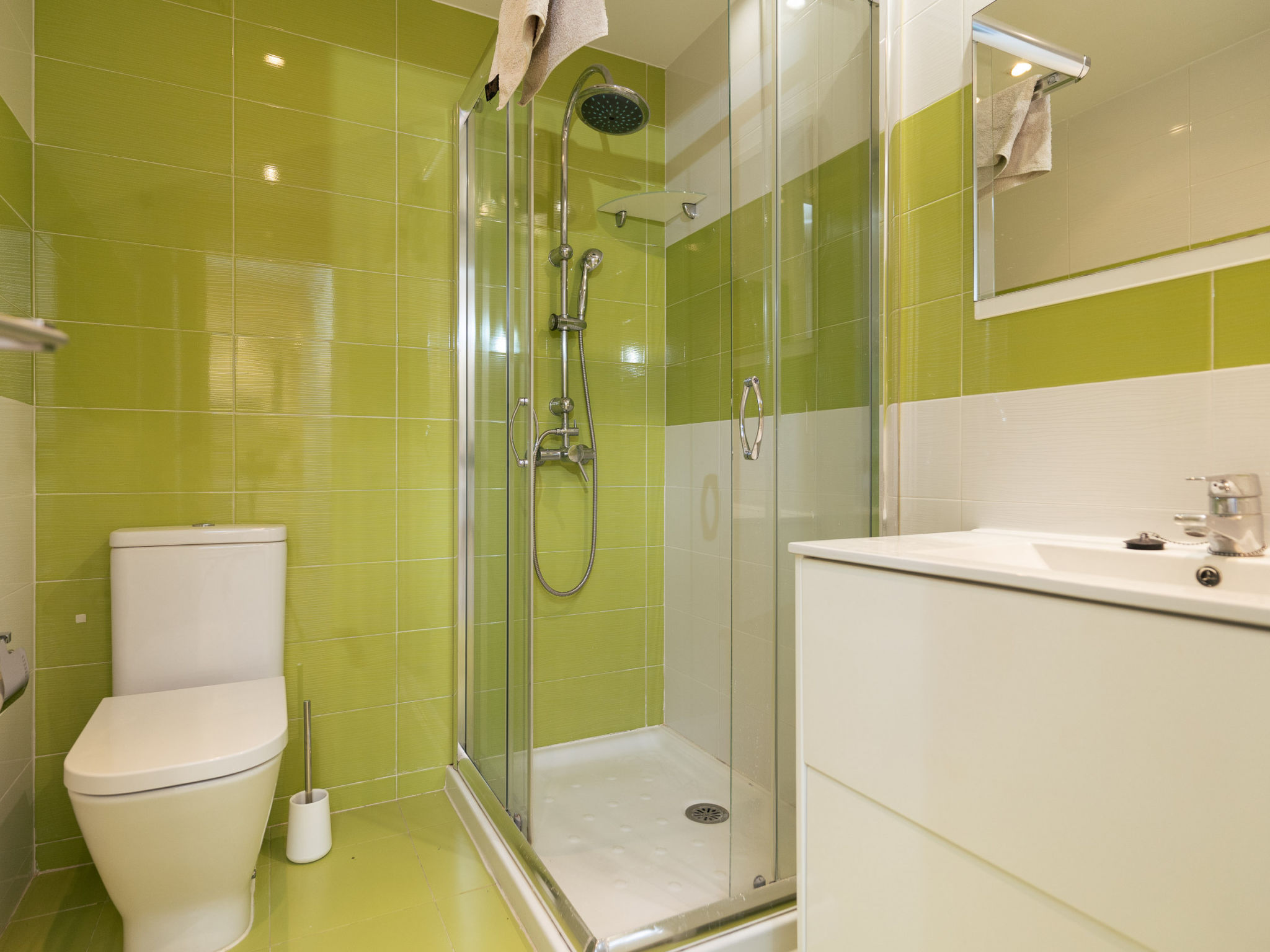 Photo of Beachside groundfloor apartment- Elviria 101, Roma