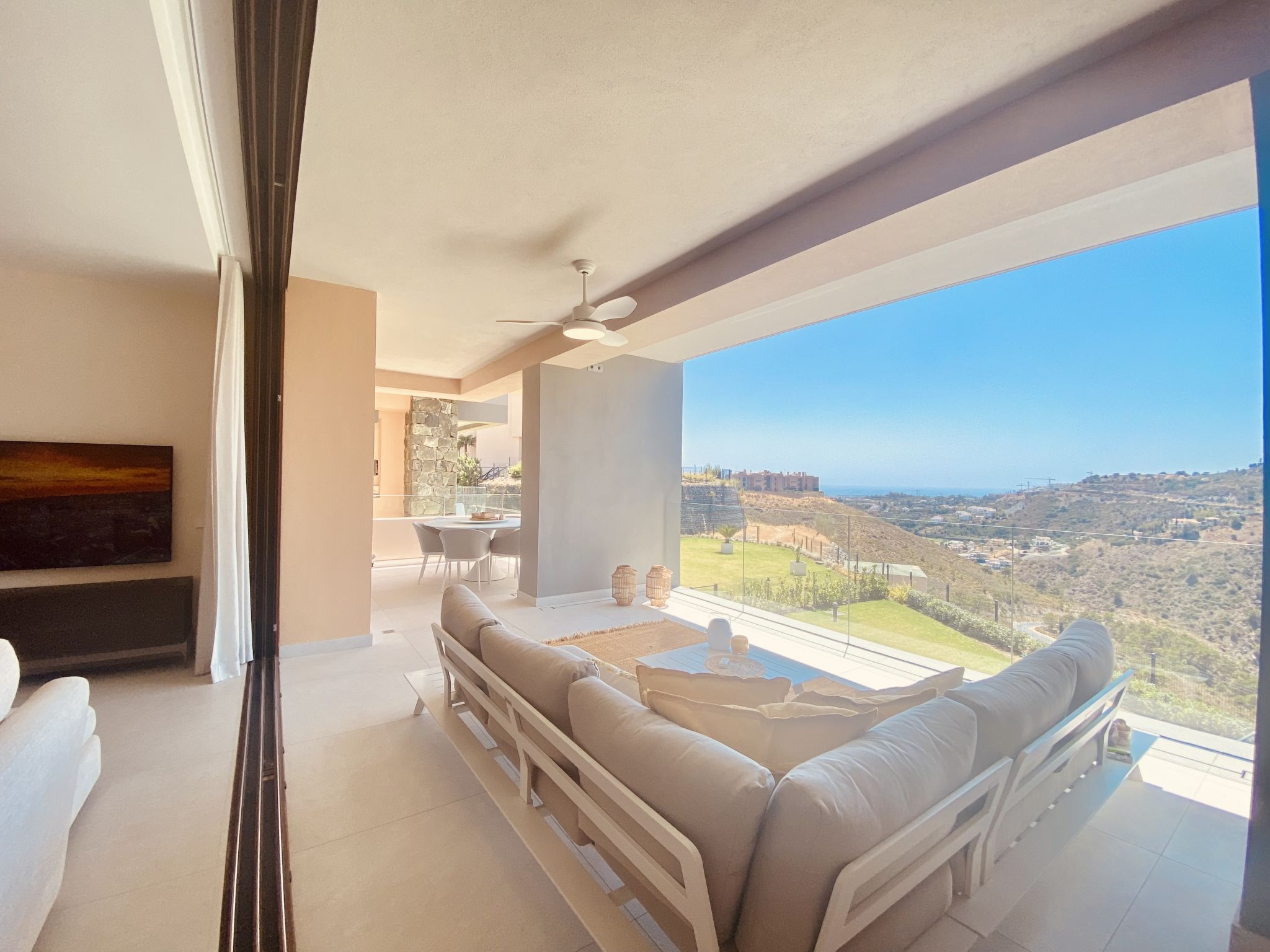 Conjunto Residencial Los Olivos-Binnen