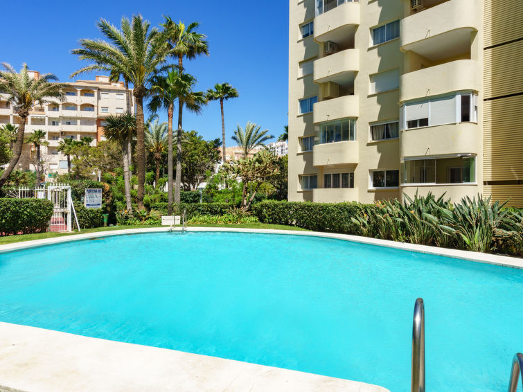 Puerto Paraiso Apartment in Estepona