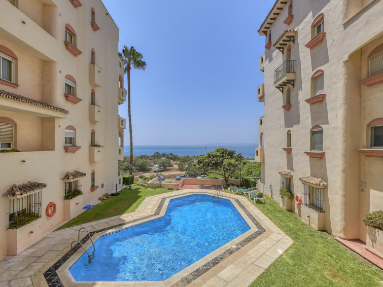 Search and Stay destination Estepona, AN - Spain from AU$ 265. Marina Bay