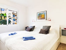 Centraal appartement in Estepona, 500m van strand met airco - thumbnail 4