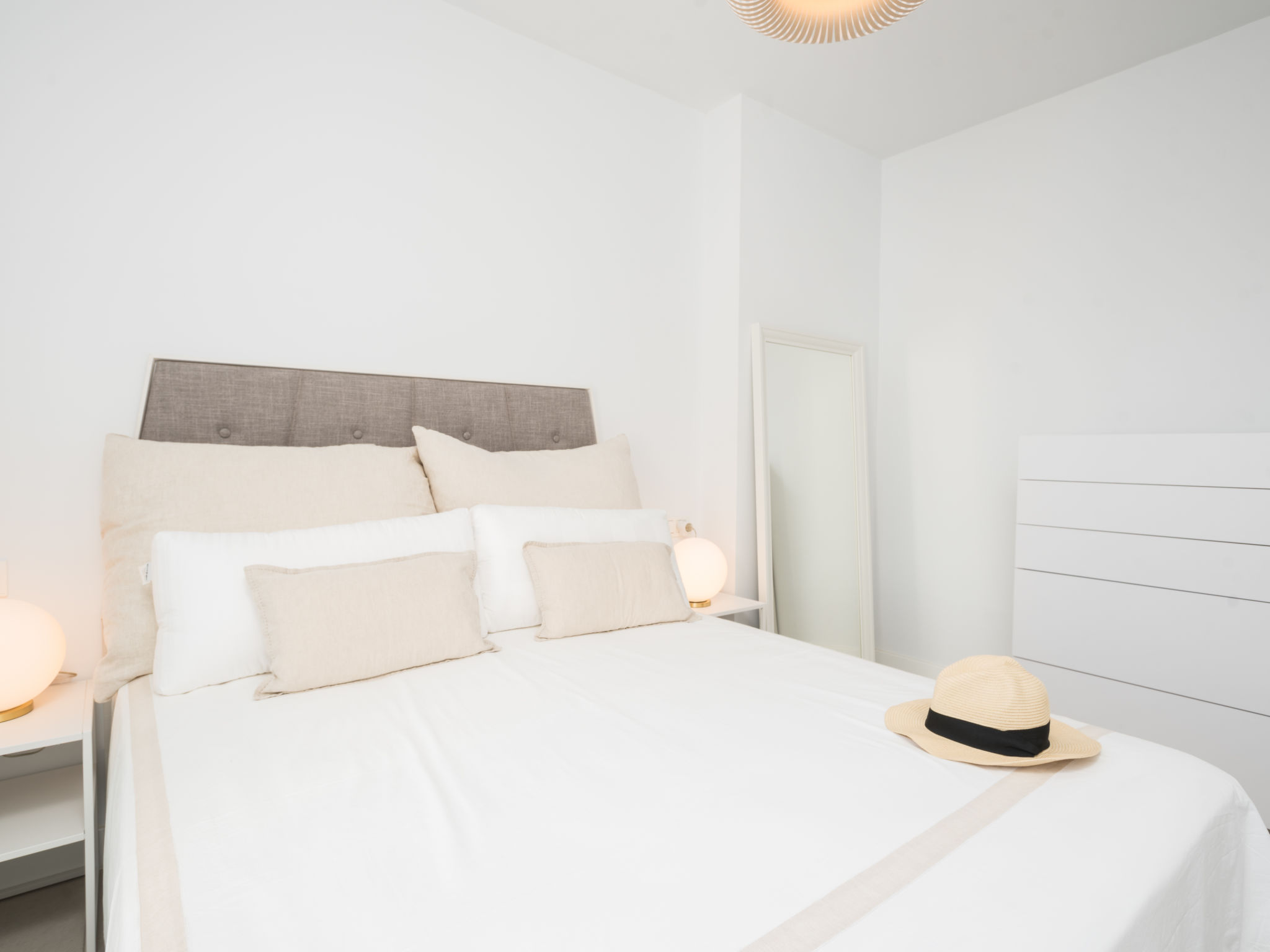 Photo of Calma Blanca