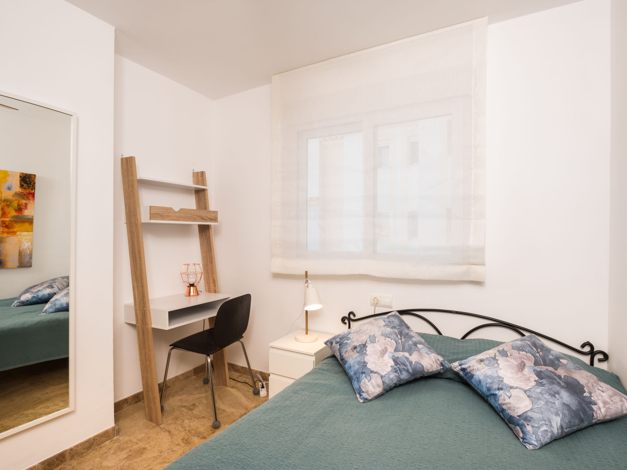 Photo of Reina Sofia II