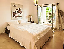 Zonovergoten appartement met 5 zwembaden vlakbij strand Estepona - thumbnail 4