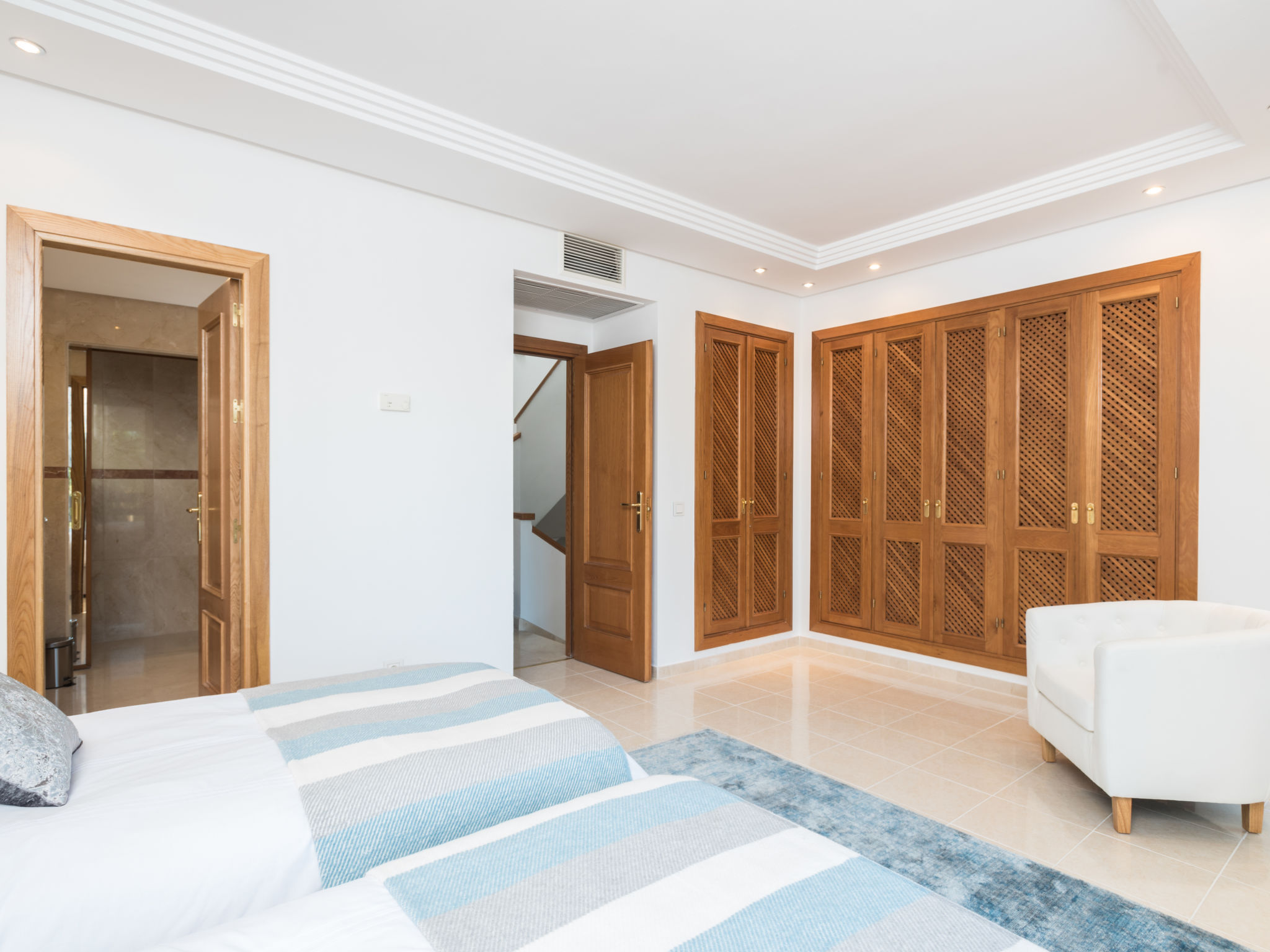 Photo of Perla Blanca