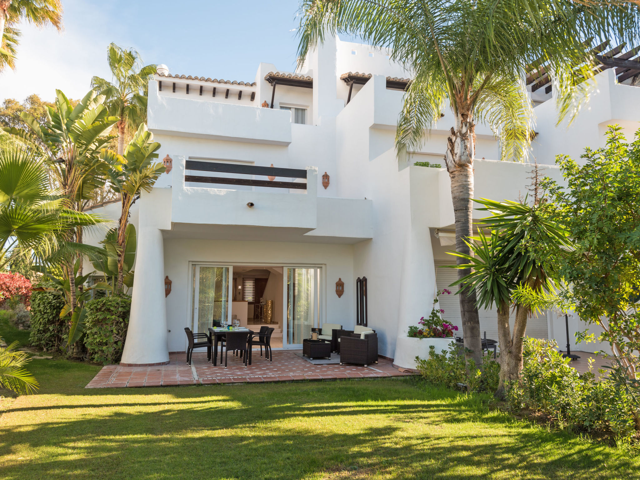 Photo of Perla Blanca