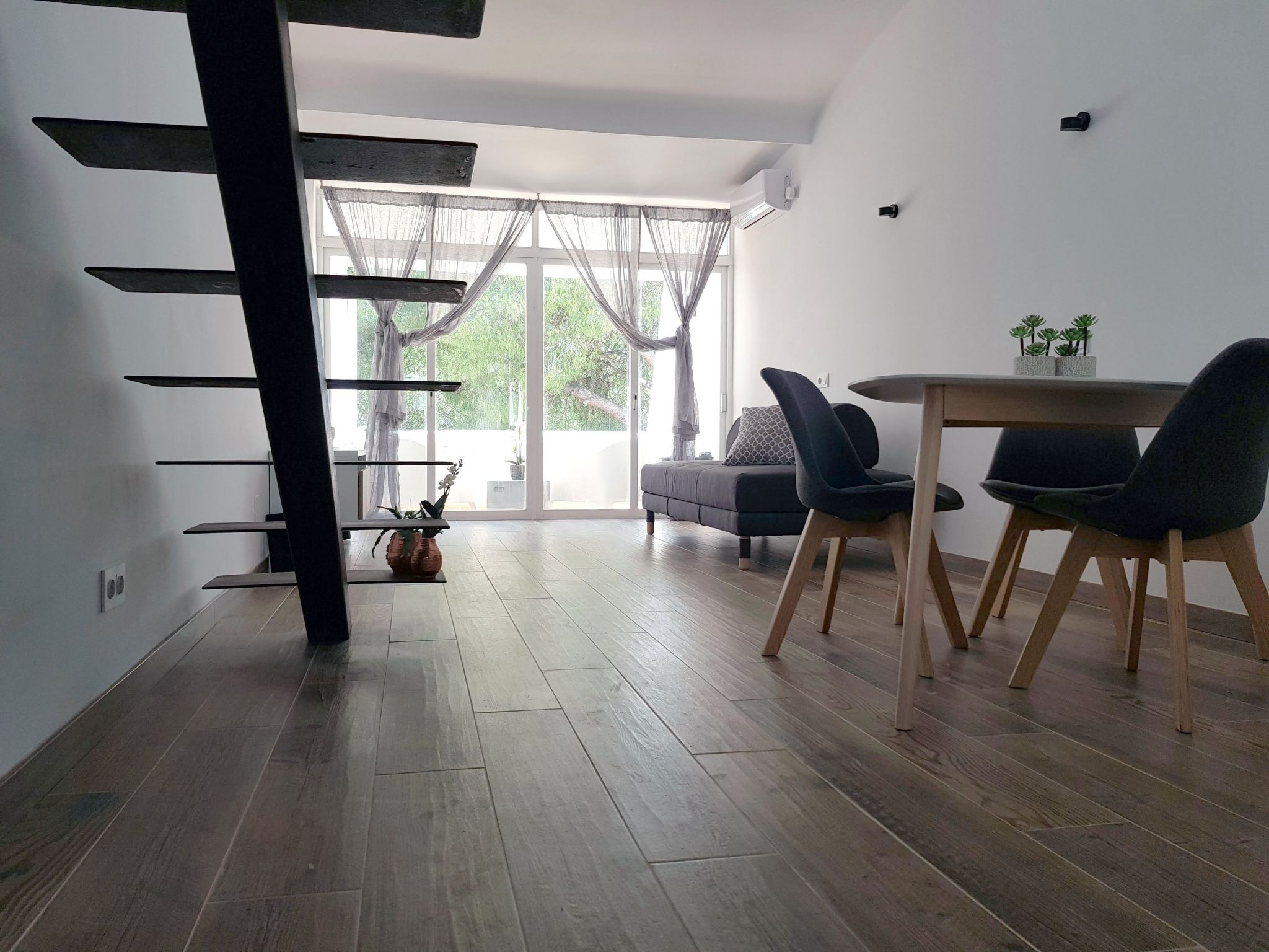 Der Ort des Lichts-Binnen