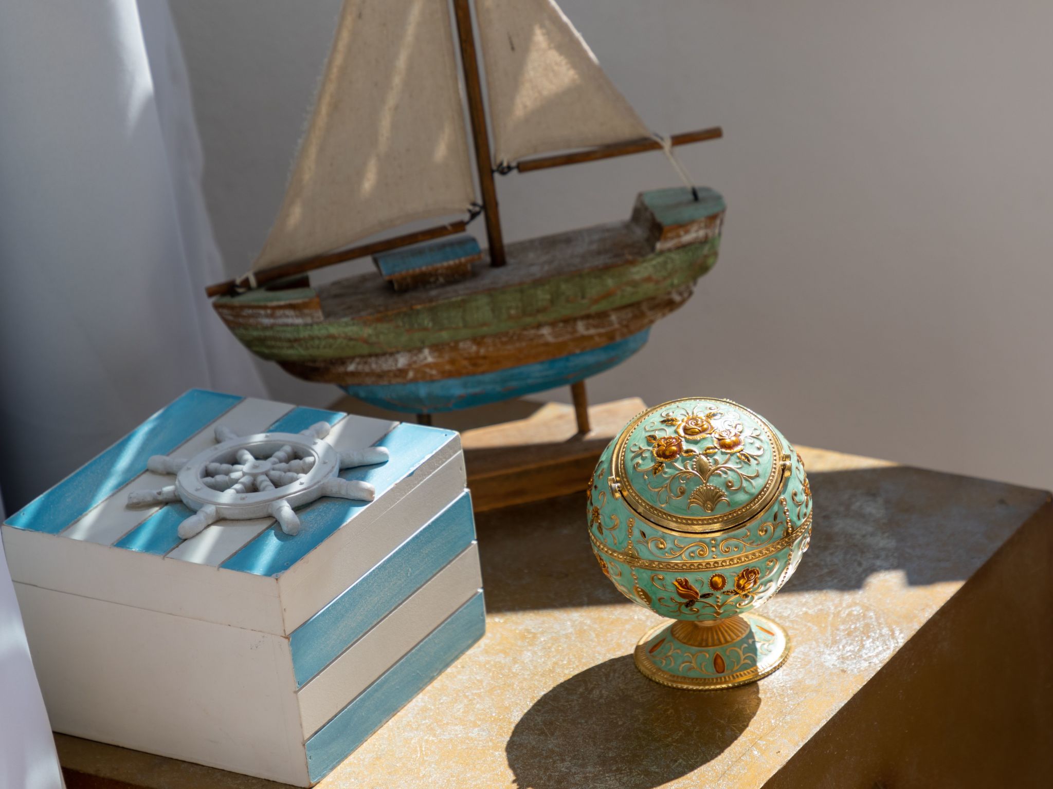 Ein Traum am Meer.-Drinnen