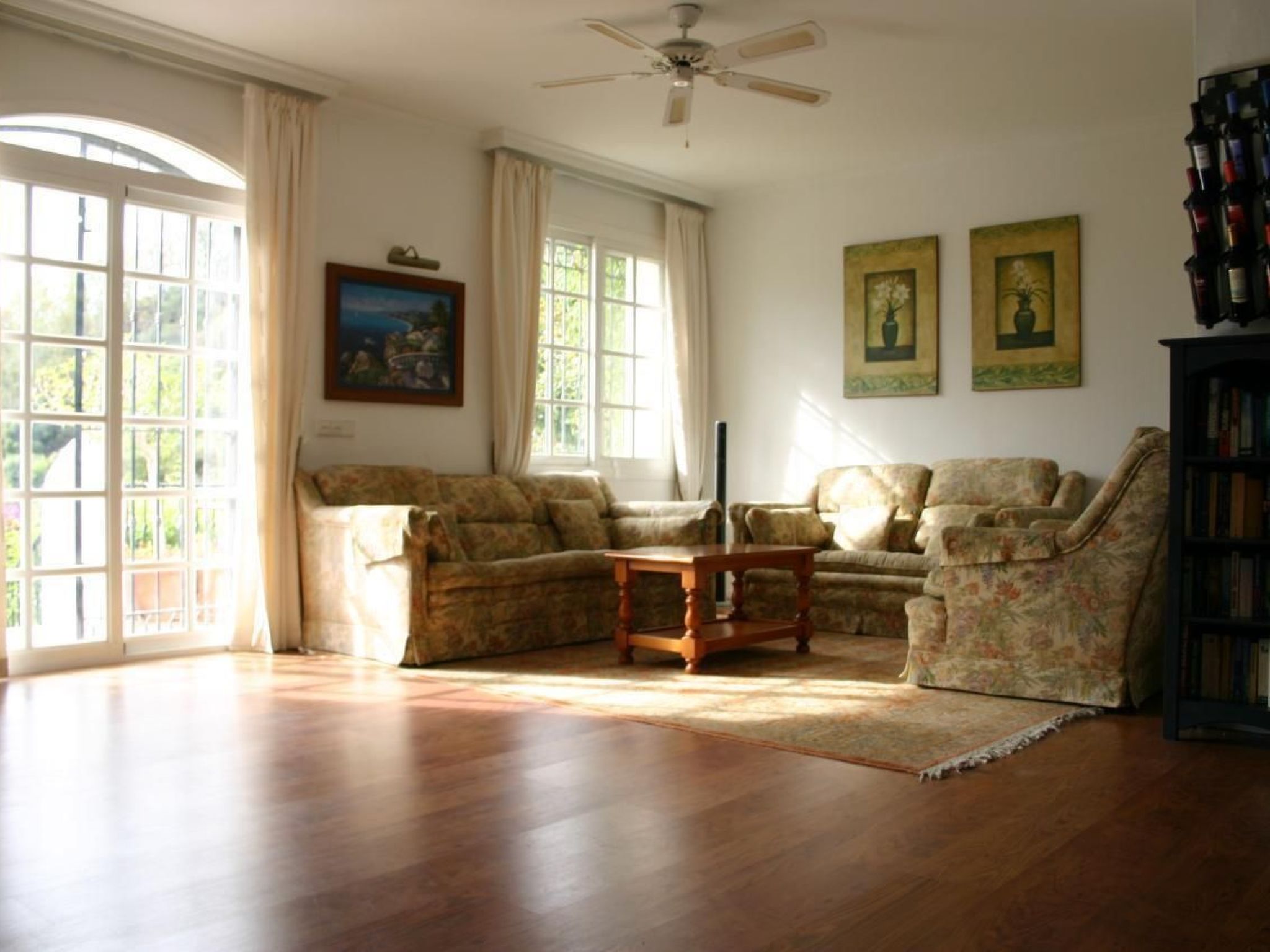 Villa La Recalada mit Privatpool-Drinnen