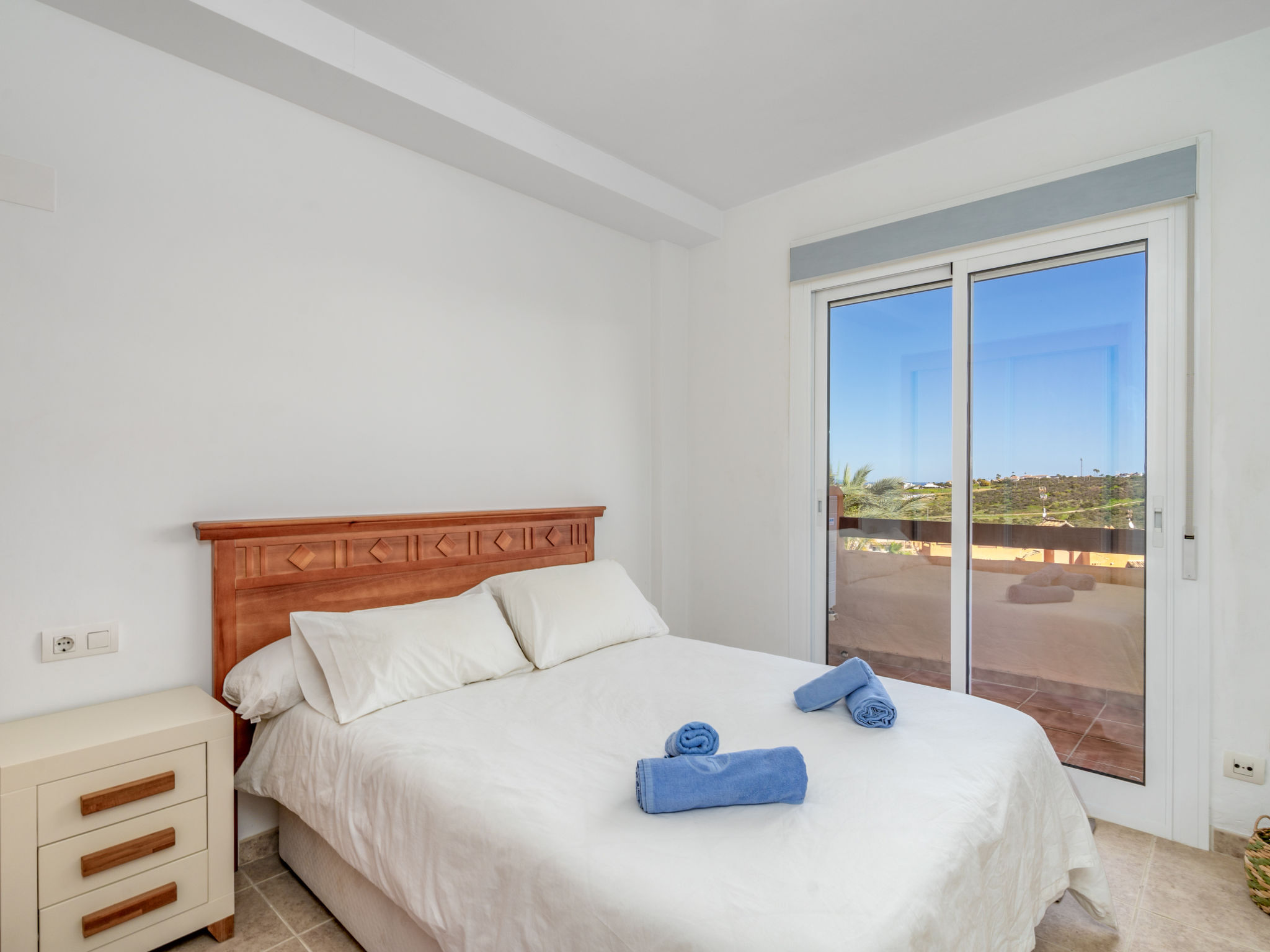 Casares del Sol - Image 5