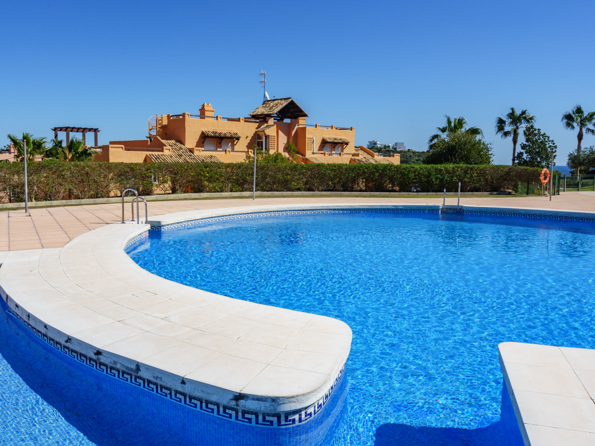 Casares del Sol — Pool Outdoor (2 of 30)