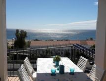"Manilva Playa" mit Pool