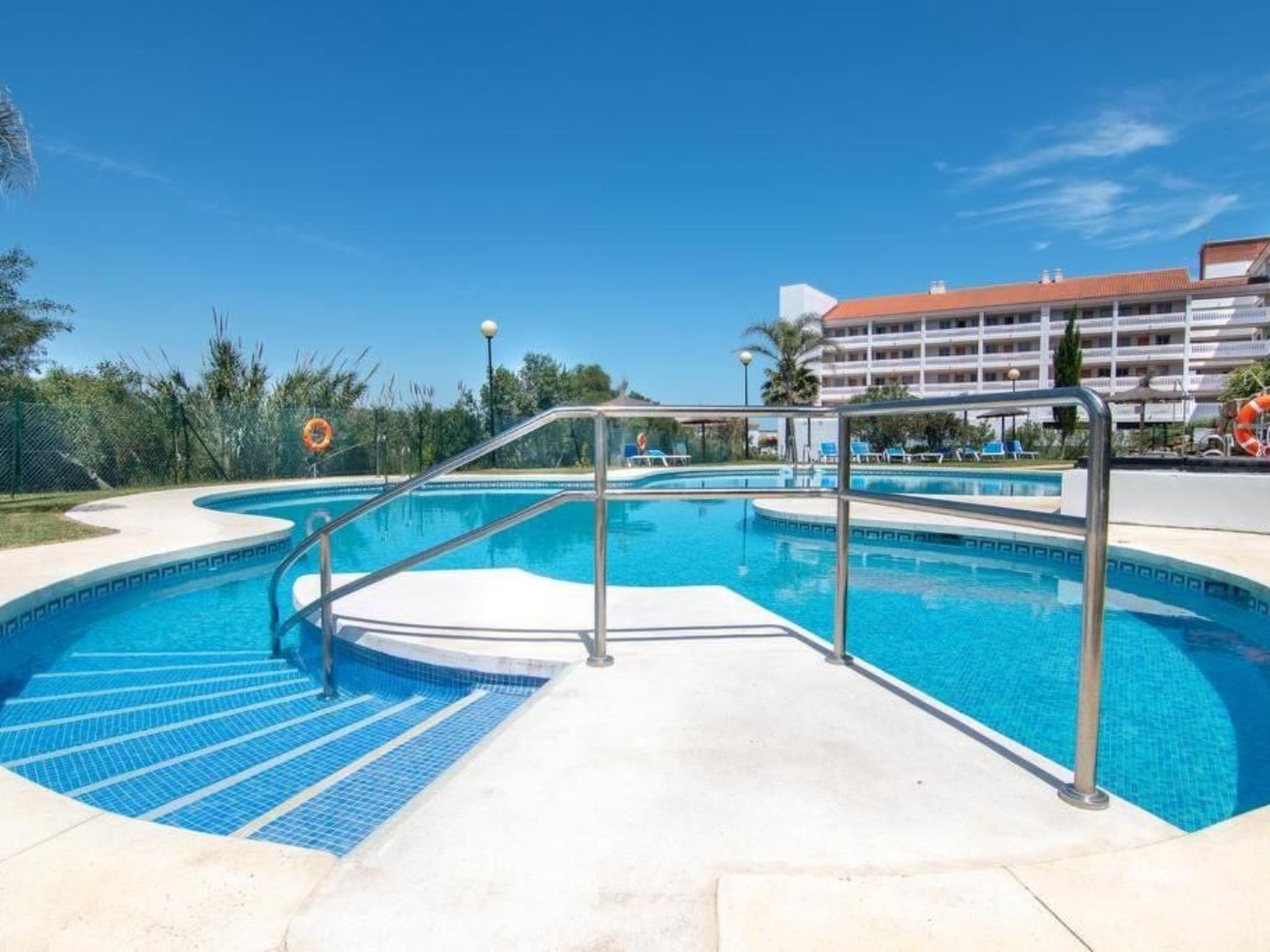 "Manilva Playa" mit Pool-Buiten