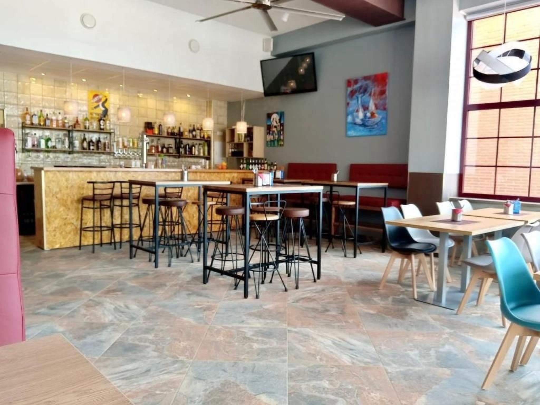 "Manilva Playa" mit Pool-Image-tags.info