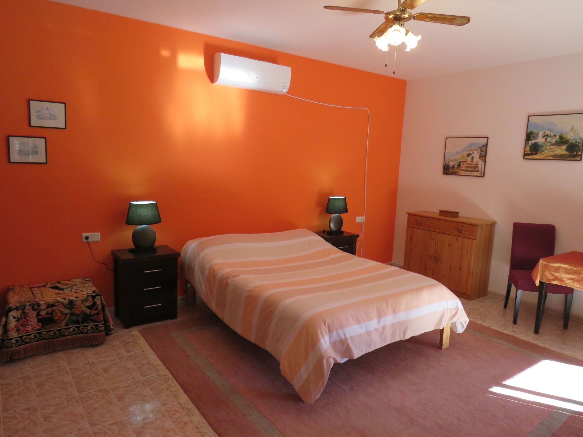 Appartement in San Pablo De Buceite mit Kleinem Garten-Dedans