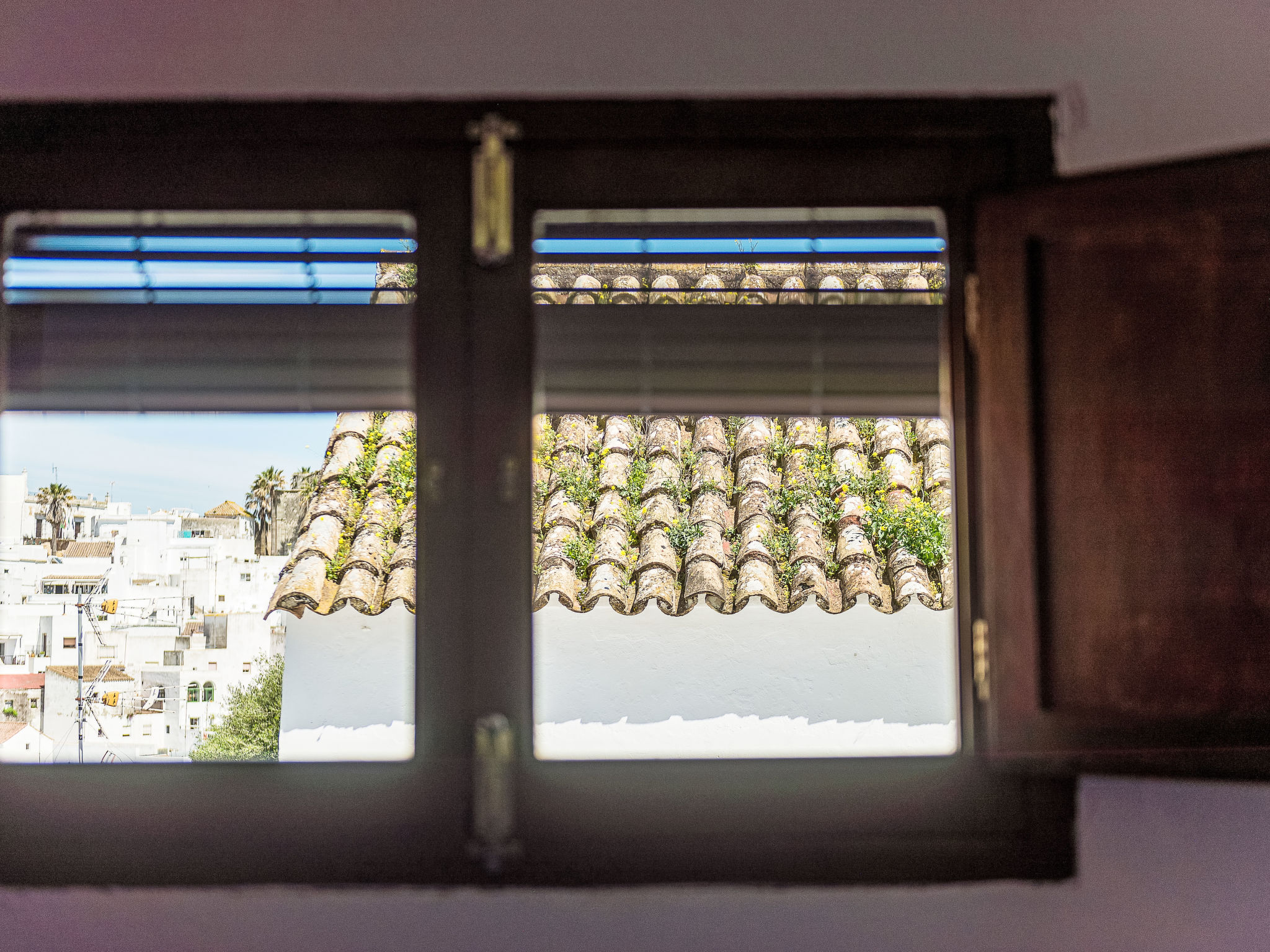 Wohnung mit großer Dachterrasse in Vejer - Dedans