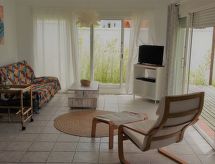 Sfeervol Spaans huis met zwembad op 650m² perceel in El Parralejo - thumbnail 4
