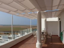 Charmante Ferienwohnung La Perla mit Terrasse