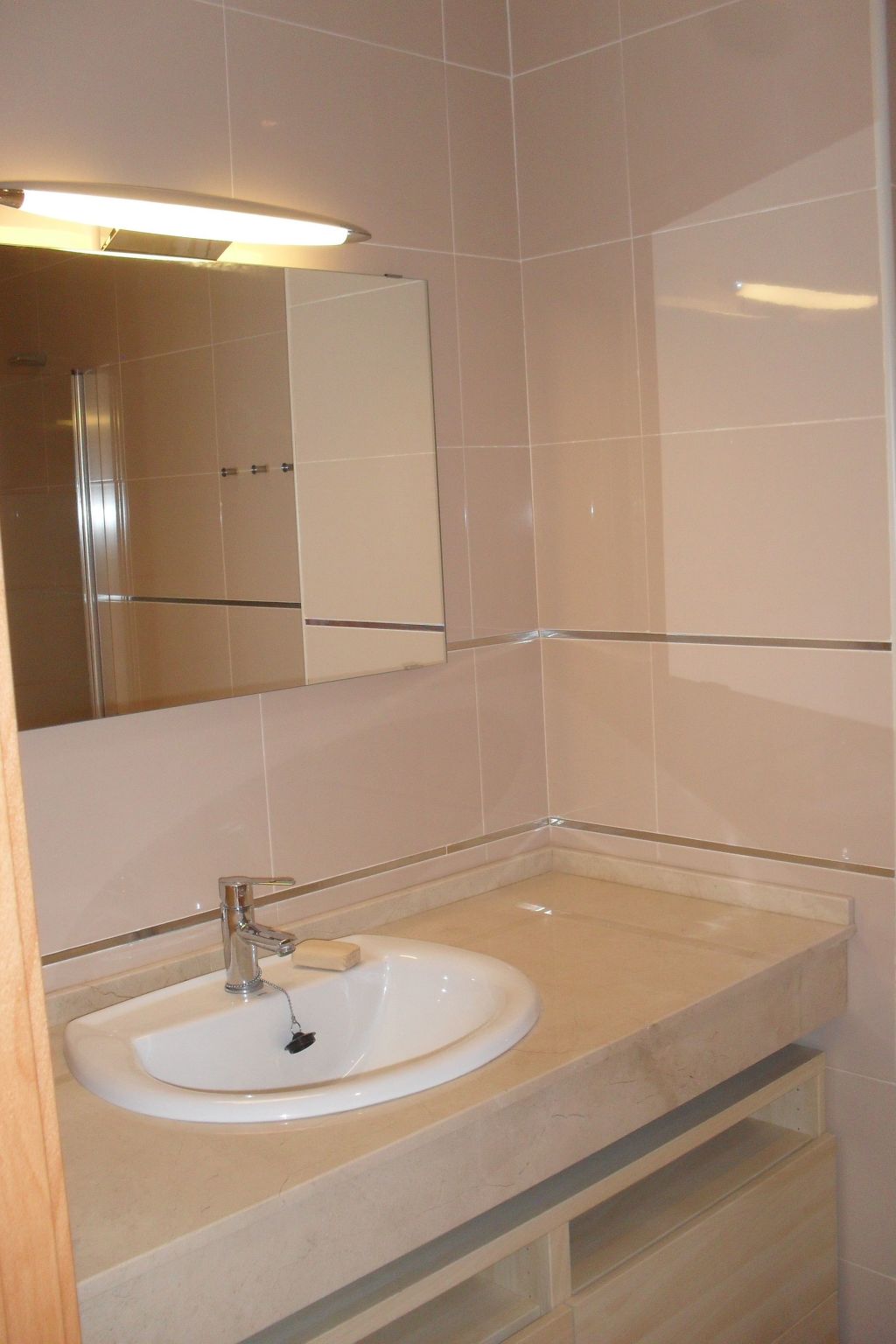 Charmante Ferienwohnung La Perla mit Terrasse-Dedans