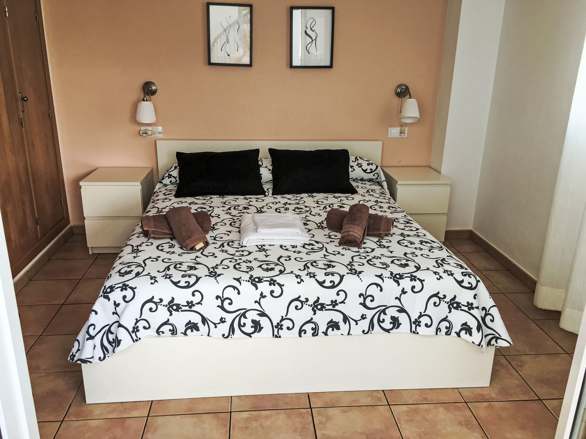 Helle und geräumige Wohnung in Conil - Binnen
