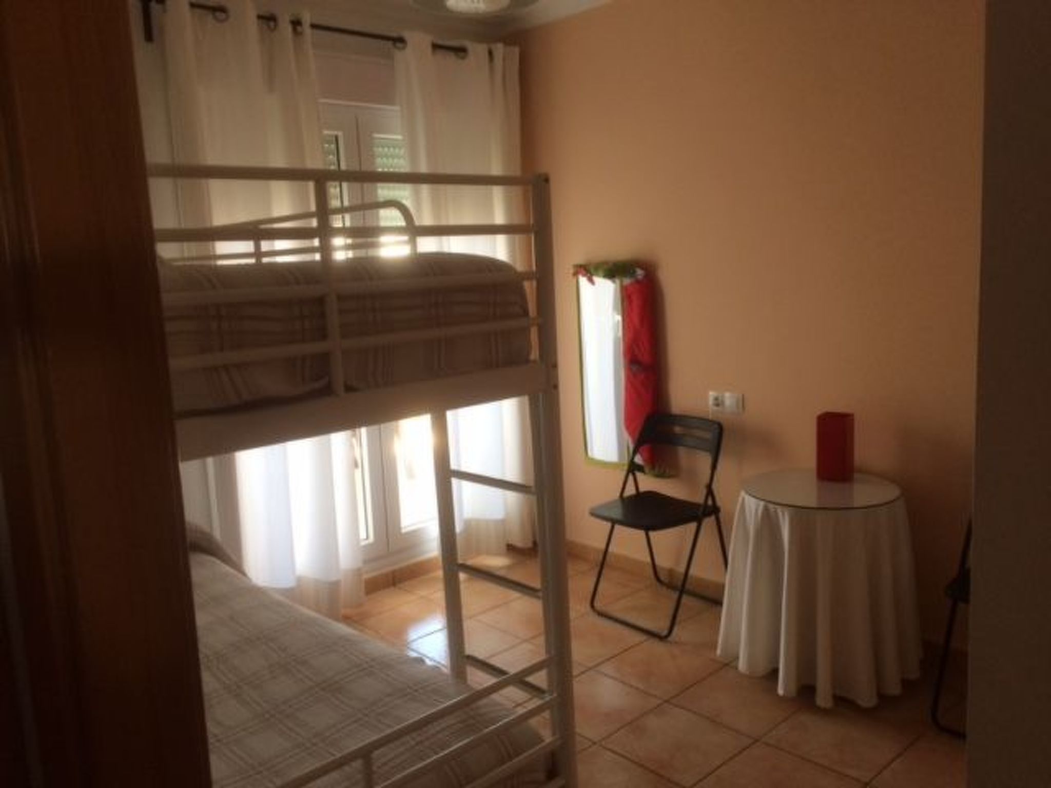 Helle und geräumige Wohnung in Conil-Drinnen