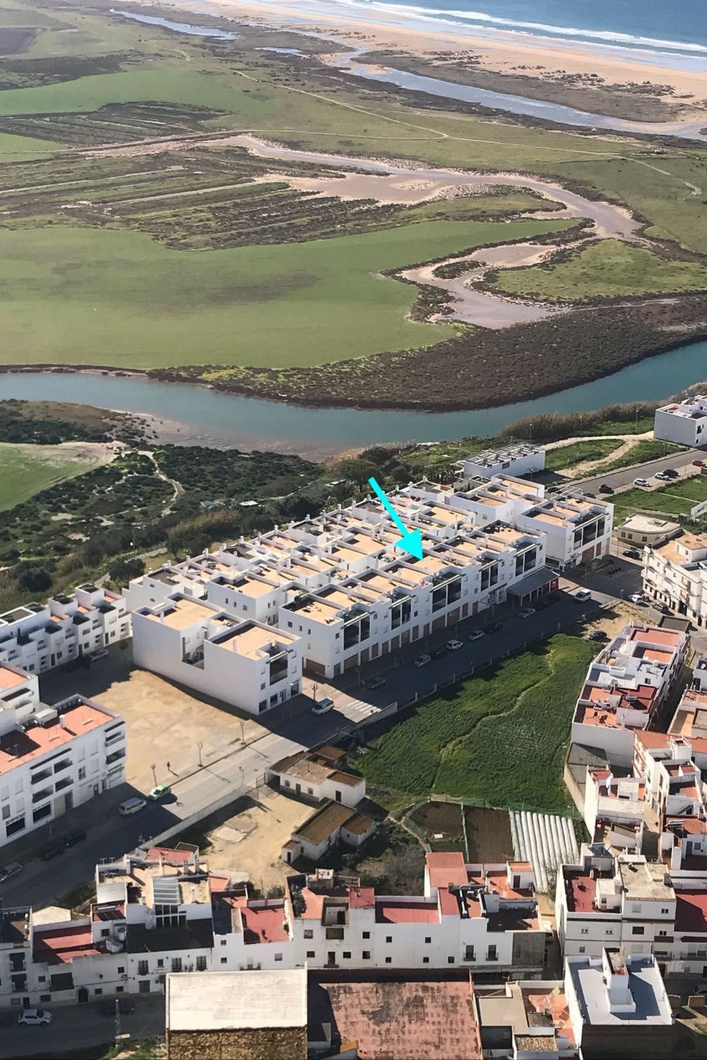 Helle und geräumige Wohnung in Conil-Drinnen