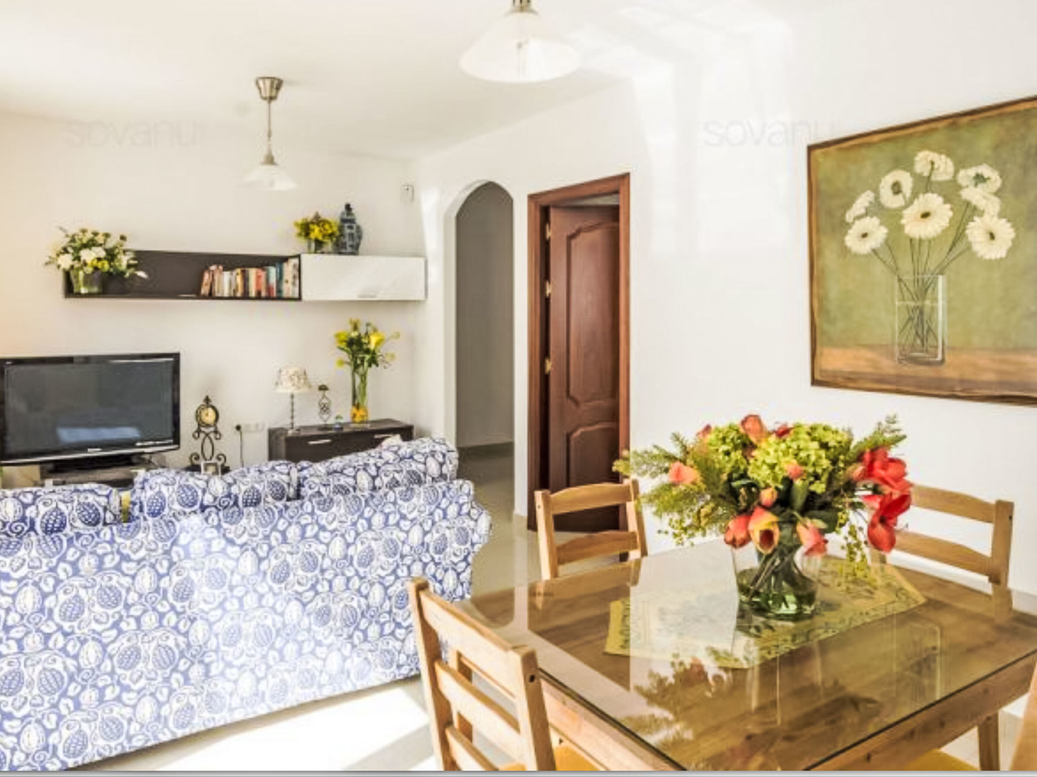 In Conil De La Frontera mit gemeinsamem Pool, Grill und Garten - Binnen