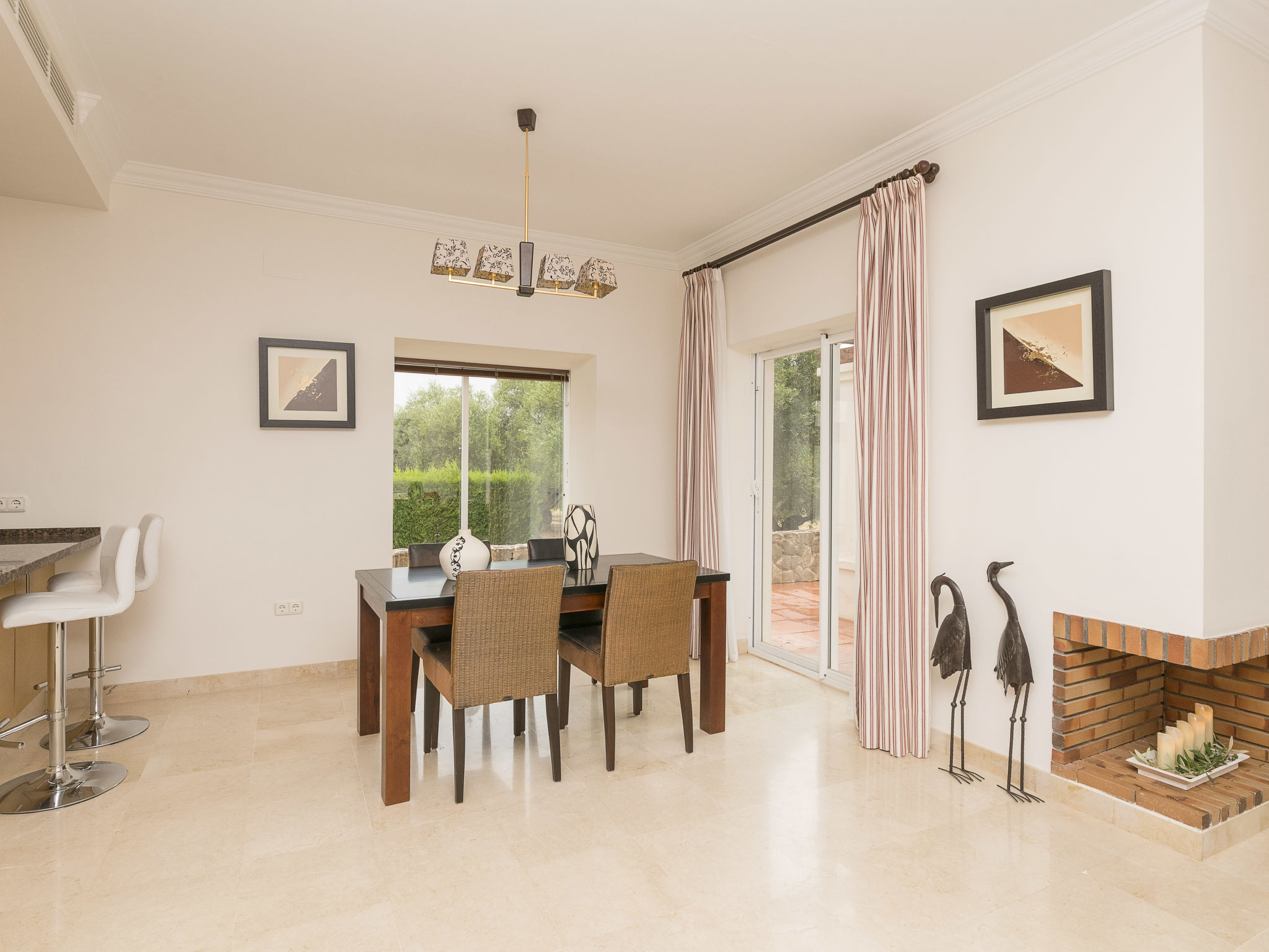 Maison Arcos Gardens Golf – Cuisine et coin repas, photo 13 sur 48