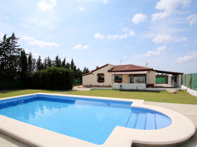 Search and Stay destination Hozanejos, AN - Spain from AU$ 214. Candela (CHZ305)