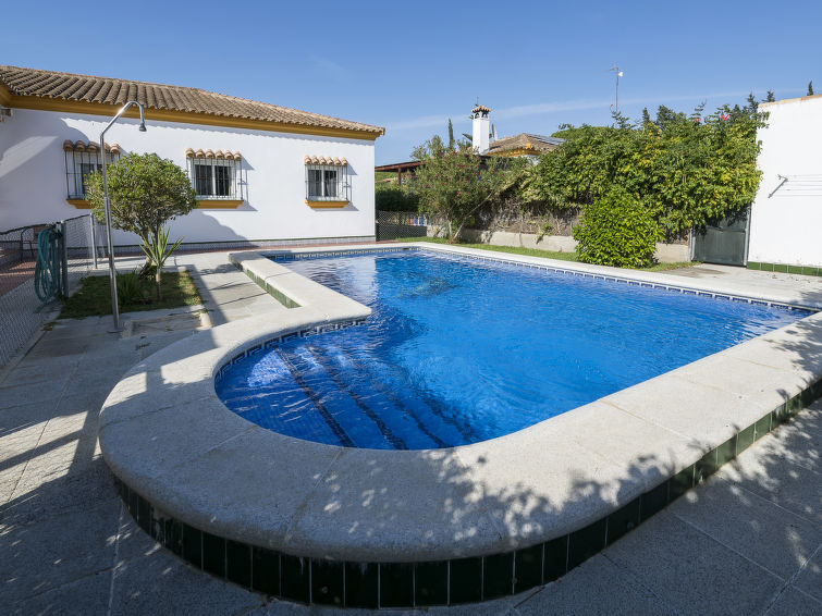 Search and Stay destination Chiclana de la Frontera, AN - Spain from AU$ 292. Romy (CHZ302)