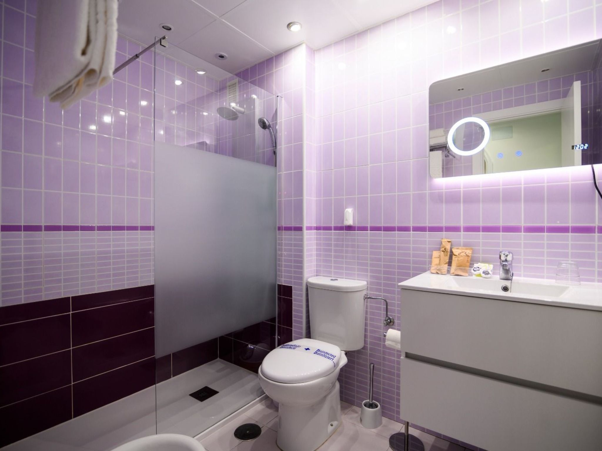 Oceanum Spa Deluxe Apartment mit Jacuzzi und Sauna