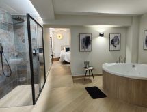 "Leather Loft Rural"