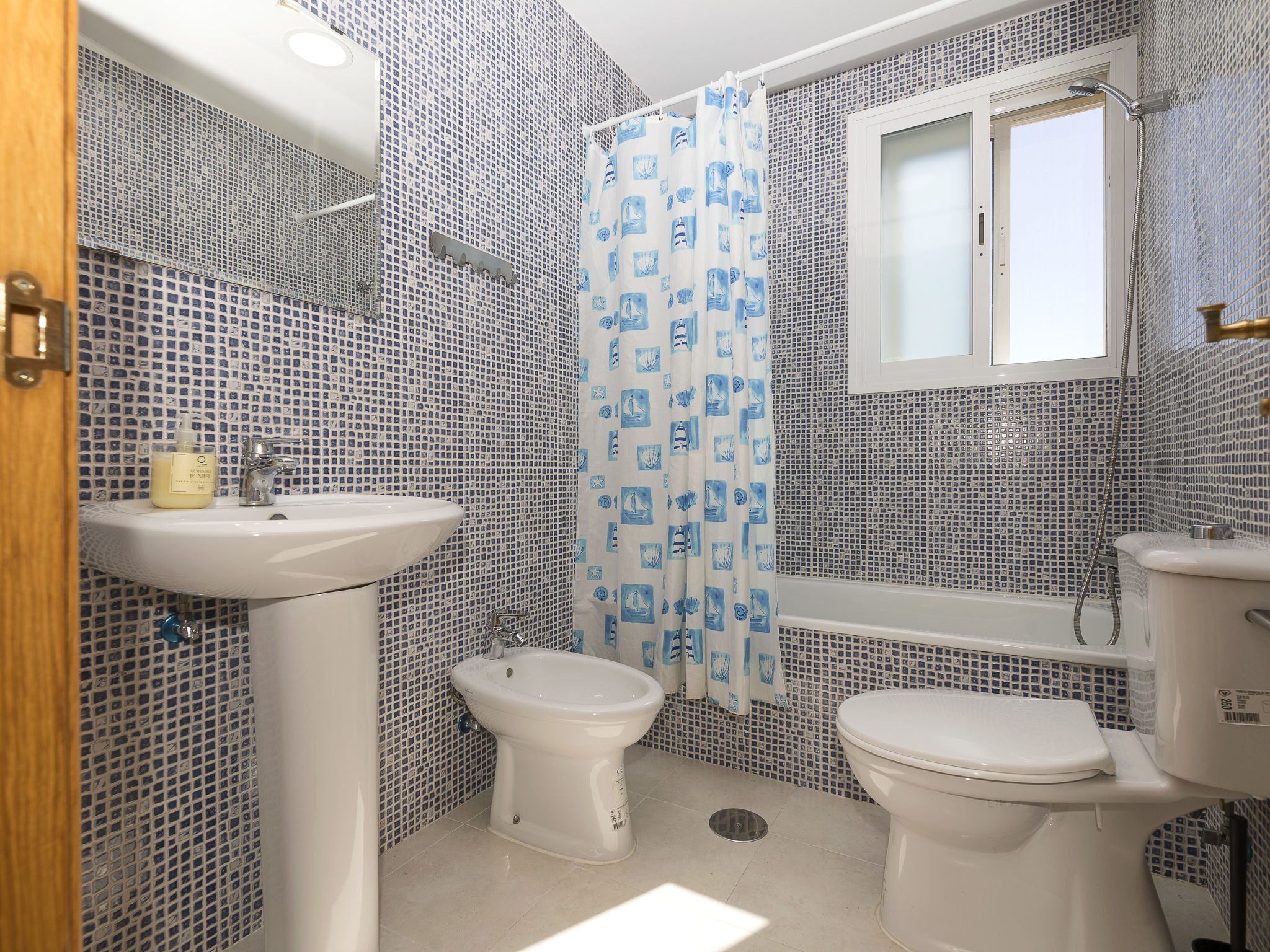 Luma - Outside