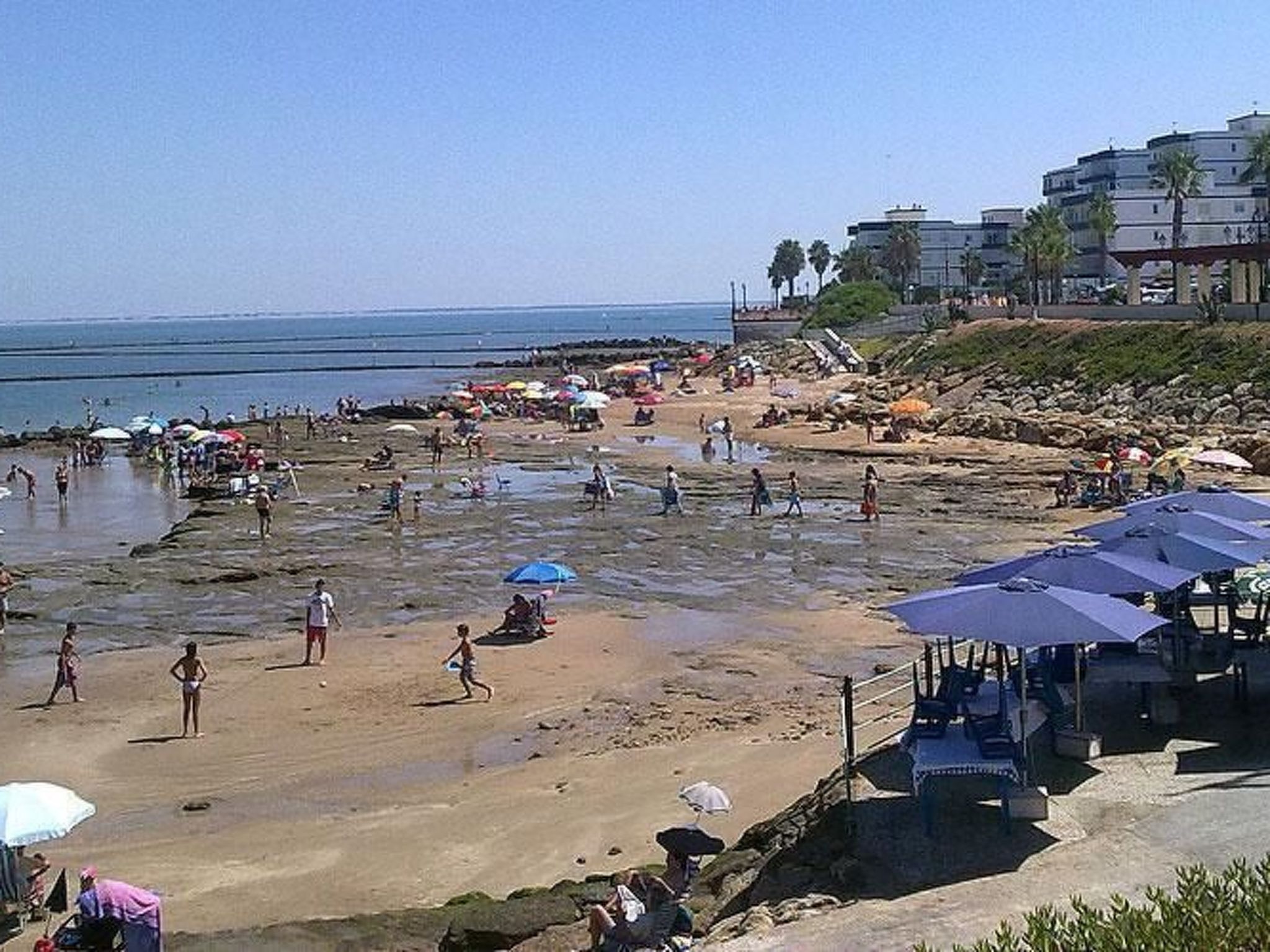 Touristenwohnung "Apartment" mit Terrasse-Binnen