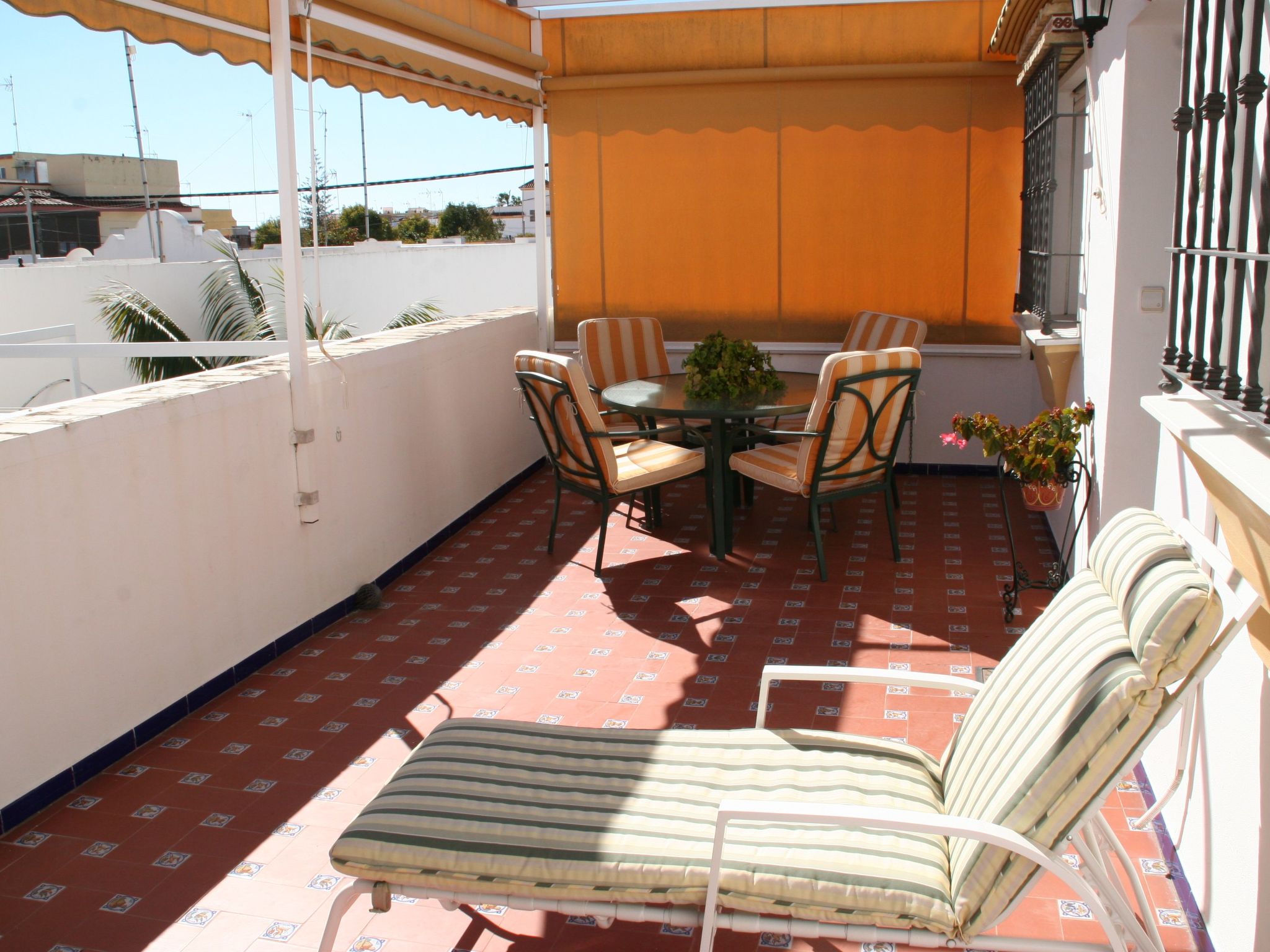 Wohnung Klimaanlage, Wifi, Terrasse,-Binnen